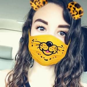 Meet your Posher, Lacy